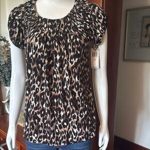 NWT Style&Co size small Leopard Print Women's Top